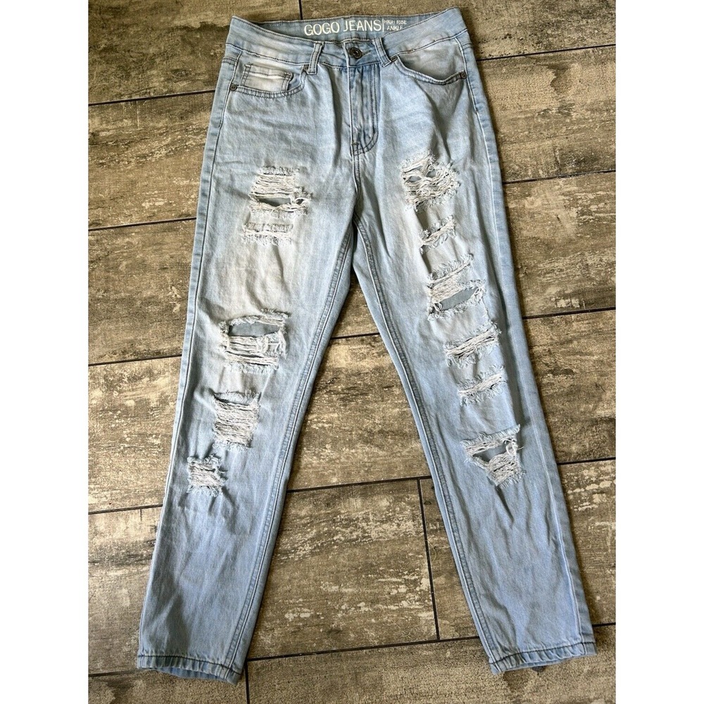 GOGO Skinny Jeans Light Wash Womens 9 Distressed Ripped 90s Grunge Goth Indie